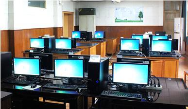 高科技節能電腦 打造綠色校園的科技基石